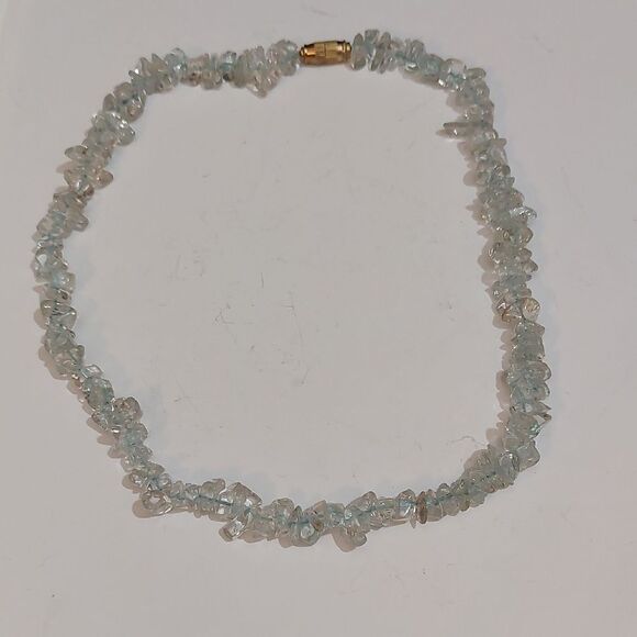 Vintage Jewelry - Vintage Clear Glass Crystals Chipped Beads Choker Necklace